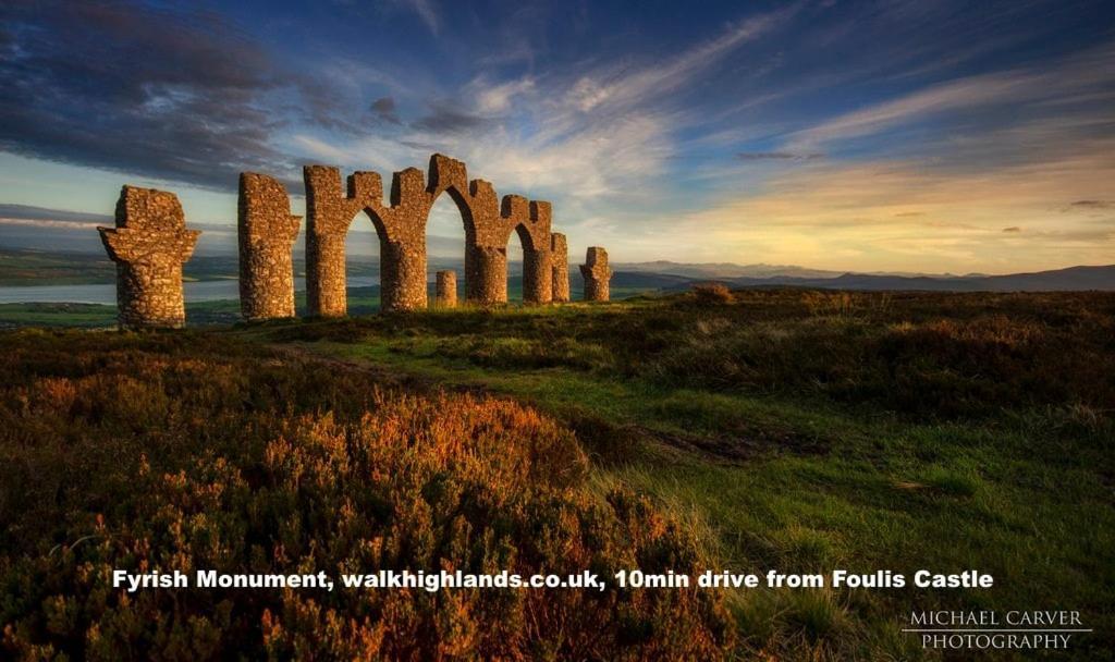 Foulis Castle Gate Lodge Evanton Екстер'єр фото