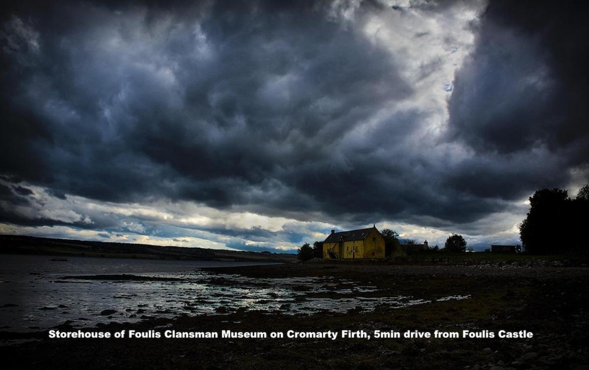 Foulis Castle Gate Lodge Evanton Екстер'єр фото