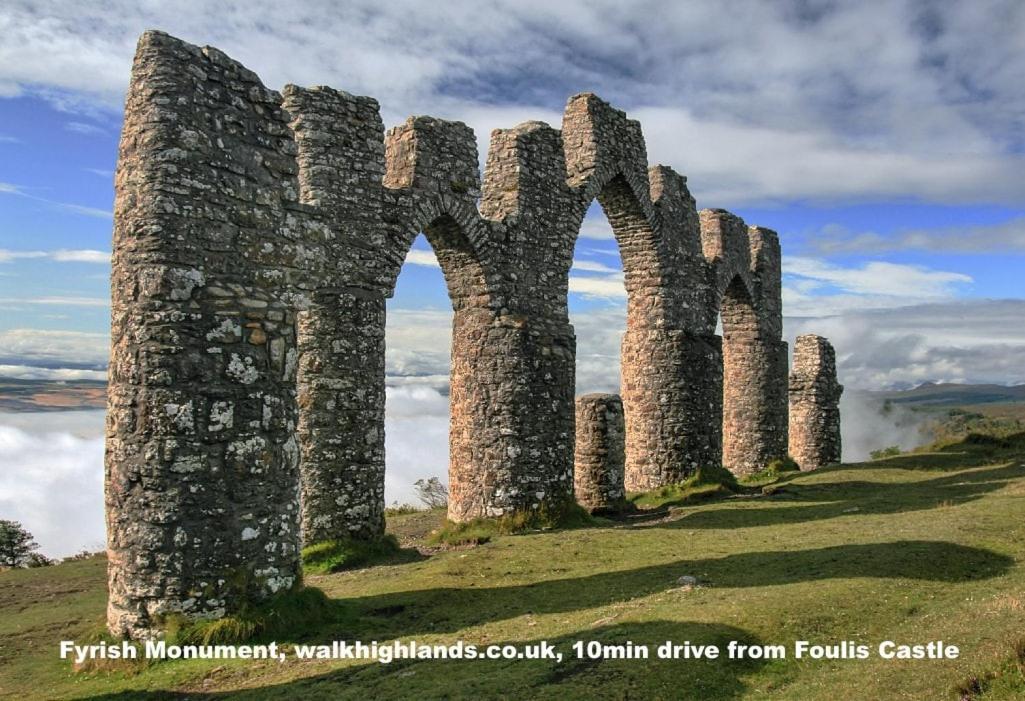 Foulis Castle Gate Lodge Evanton Екстер'єр фото
